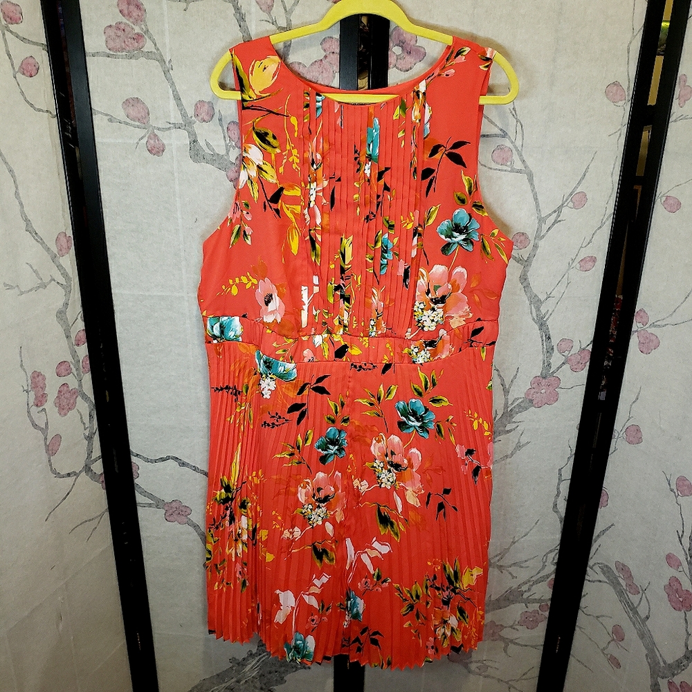 Liz Claiborne Floral Coral Pleated Dress